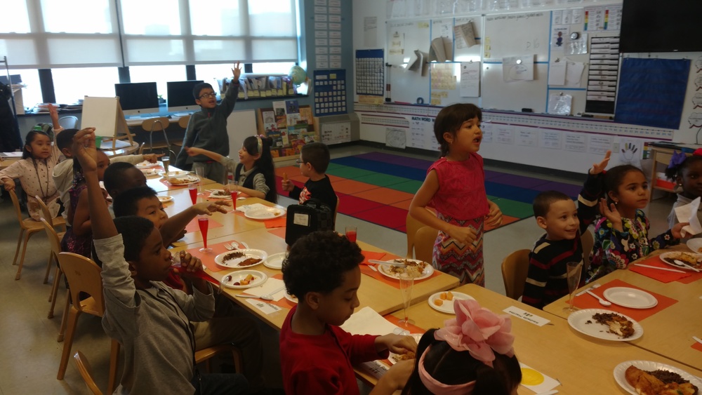 ONE Family Feast / Abundante Banquete Familiar